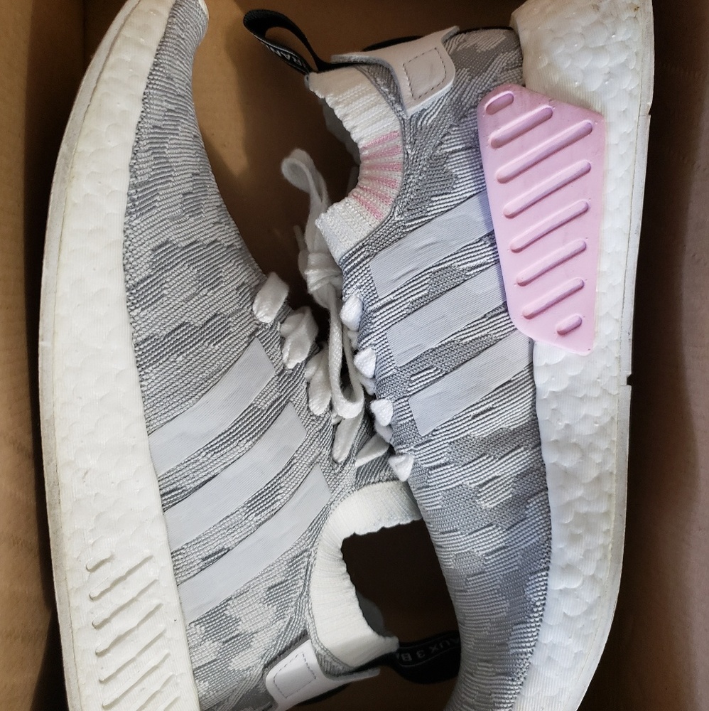 ADIDAS NMD_R2 Primeknit